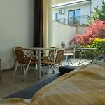 Апартаменти Aifen - Pentru Toata Familia In - Cu Gradina Proprie, La 2 Pasi De Plaja Ефоріє-Норд
