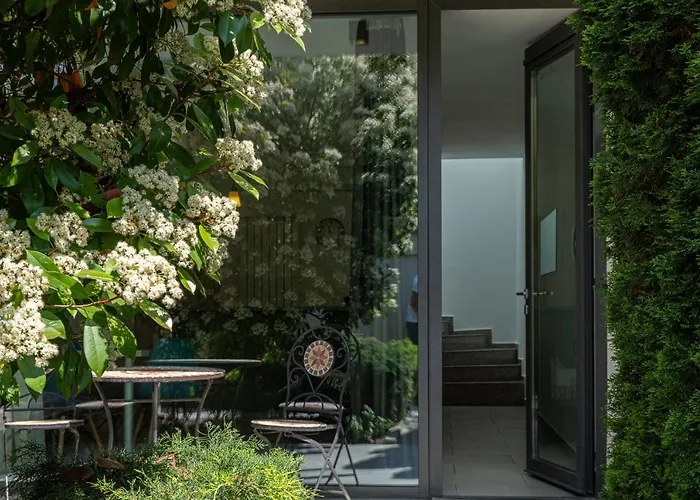 Aifen - Pentru Toata Familia In - Cu Gradina Proprie, La 2 Pasi De Plaja Appartamento Eforie Nord