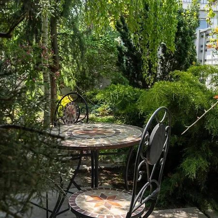 Appartement Aifen - Pentru Toata Familia In - Cu Gradina Proprie, La 2 Pasi De Plaja Eforie Nord