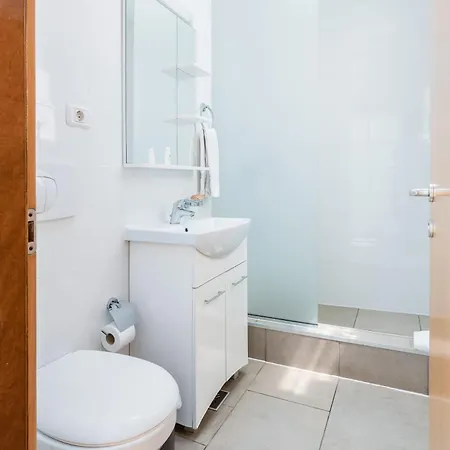 Aifen - Pentru Toata Familia In - Cu Gradina Proprie, La 2 Pasi De Plaja Appartement 4*