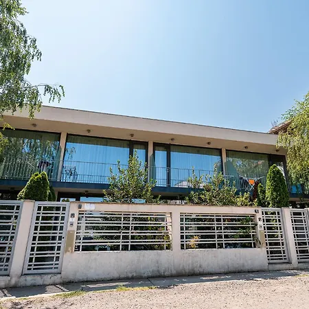 Aifen - Pentru Toata Familia In - Cu Gradina Proprie, La 2 Pasi De Plaja 4*