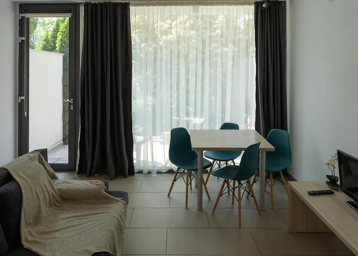 Aifen - Pentru Toata Familia In - Cu Gradina Proprie, La 2 Pasi De Plaja