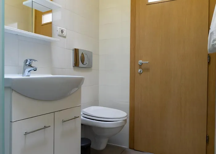 アパート Aifen - Pentru Toata Familia In - Cu Gradina Proprie, La 2 Pasi De Plaja 4*