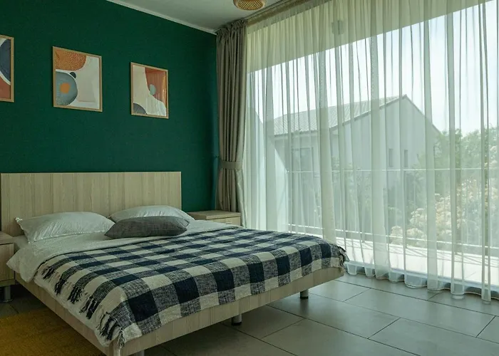 Aifen - Pentru Toata Familia In - Cu Gradina Proprie, La 2 Pasi De Plaja エフォリエ・ノルド